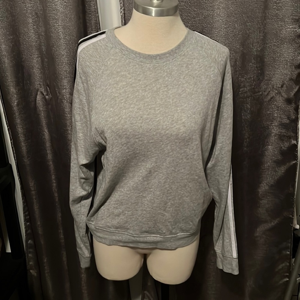 Treasure & Bond Sweatshirt